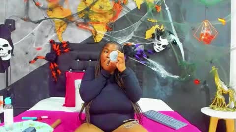  MARIAM online show from November 5, 2025, 12:38 pm