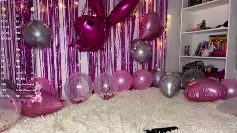 Lily online show from March 21, 2026, 10:57 pm