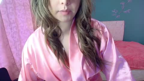Snapshot of mariamcute_ chatting on February 17, 2025, 10:36 pm M A R I A N A online show from February 17, 2025, 10:36 pm