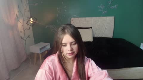 Snapshot of mariamcute_ chatting on February 21, 2025, 11:32 pm M A R I A N A online show from February 21, 2025, 11:32 pm