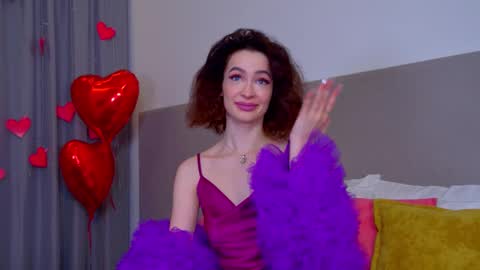 MariaMenson online show from February 14, 2025, 7:02 pm