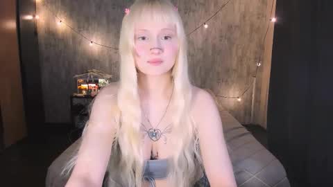 Maria online show from November 30, 2025, 2:26 am