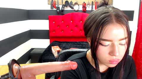 Marian online show from December 12, 2024, 9:51 am