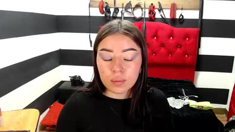 Marian online show from February 25, 2025, 2:47 am