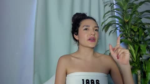 Marian online show from December 11, 2024, 5:48 pm