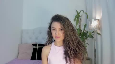 Marian online show from October 18, 2025, 9:48 pm