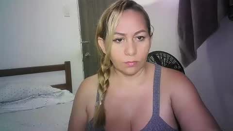 Snapshot of mariana995649 chatting on June 20, 2026, 12:30 pm mariana995649 online show from June 20, 2026, 12:30 pm
