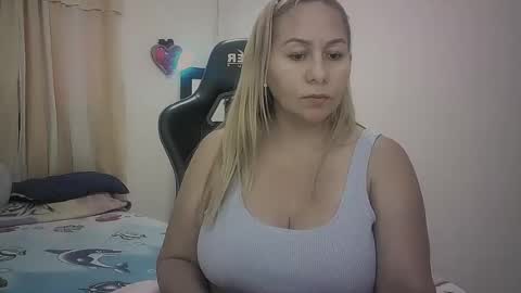 Snapshot of mariana995649 chatting on July 14, 2026, 2:56 pm mariana995649 online show from July 14, 2026, 2:56 pm