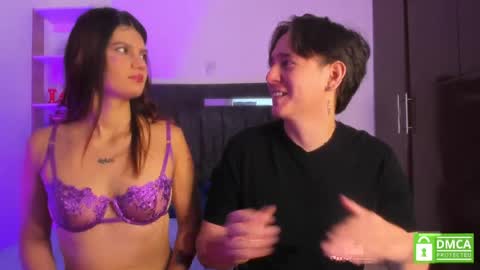 Snapshot of mariana_and_ronny chatting on May 5, 2026, 9:23 pm Mariana and Ronny online show from May 5, 2026, 9:23 pm