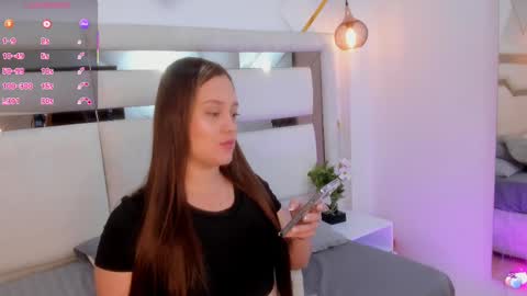 Snapshot of mariana_jhones_ chatting on September 12, 2025, 11:54 am Mariana online show from September 12, 2025, 11:54 am
