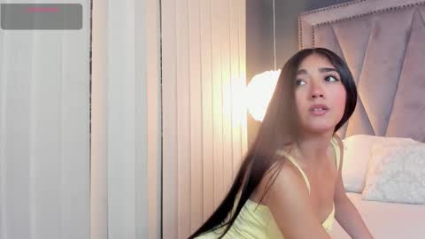 Mariana   online show from October 15, 2025, 11:21 am