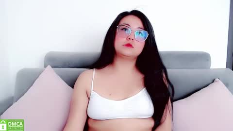 Ana online show from December 12, 2024, 7:59 pm