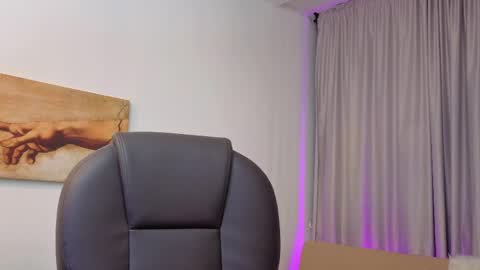 Snapshot of mariana_murillo__ chatting on May 15, 2026, 4:08 am Mariana online show from May 15, 2026, 4:08 am