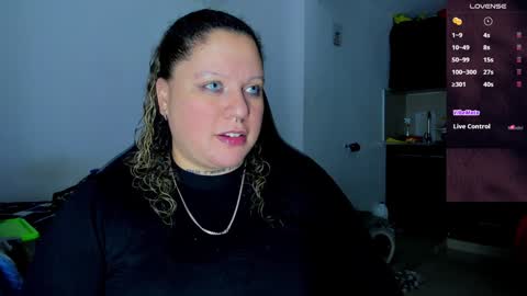 Snapshot of mariana_smittt chatting on January 8, 2025, 3:51 am   Independent Model online show from January 8, 2025, 3:51 am