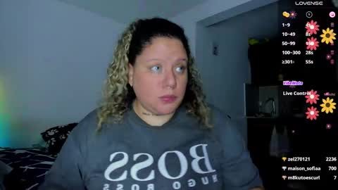 Snapshot of mariana_smittt chatting on February 17, 2025, 8:52 am   Independent Model online show from February 17, 2025, 8:52 am