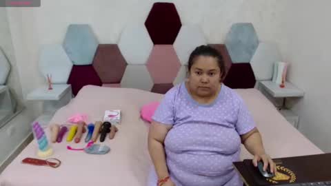 Snapshot of marianabbw_ chatting on June 7, 2026, 7:39 pm mariana online show from June 7, 2026, 7:39 pm