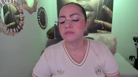 Snapshot of marianalopez81 chatting on June 23, 2026, 10:30 pm Mariana Lopez online show from June 23, 2026, 10:30 pm