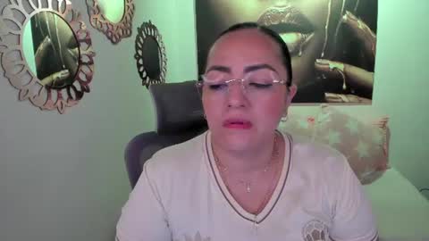 Snapshot of marianalopez81 chatting on June 24, 2026, 10:36 am Mariana Lopez online show from June 24, 2026, 10:36 am