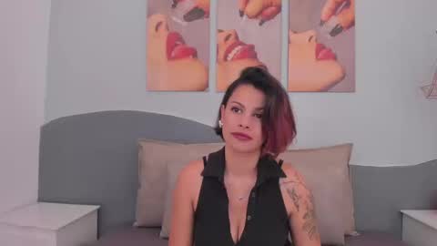 Mariana online show from March 21, 2026, 1:48 pm
