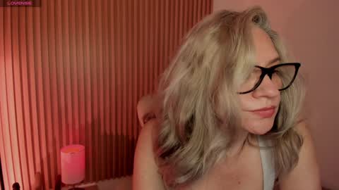 Marian Love  online show from January 30, 2025, 4:45 pm