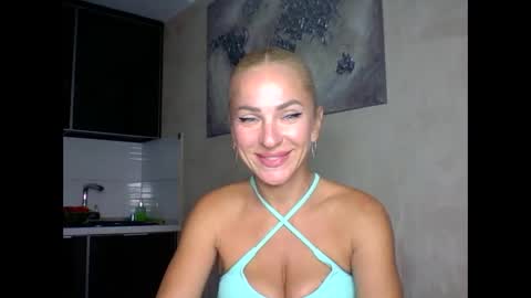 Snapshot of marianna1977 chatting on October 5, 2025, 6:39 pm marianna1977 online show from October 5, 2025, 6:39 pm