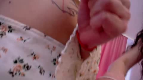 Snapshot of marianna_meow246 chatting on April 23, 2026, 7:09 am marianna_meow246 online show from April 23, 2026, 7:09 am