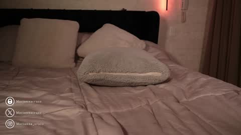 MARIANA  online show from December 24, 2024, 2:32 am