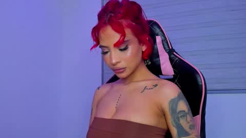 M A R I A N E online show from January 19, 2026, 3:43 am