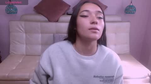 Snapshot of marianne_cam chatting on April 24, 2026, 2:19 pm marianne_cam online show from April 24, 2026, 2:19 pm