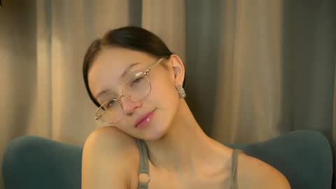 Rachel online show from November 13, 2025, 9:03 pm