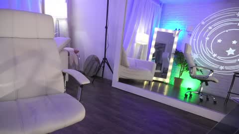 Maria online show from January 6, 2025, 7:42 am