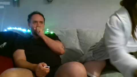 Maria Von Schnee online show from December 8, 2024, 3:02 pm