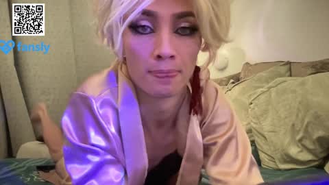 Mari online show from December 6, 2024, 2:28 pm