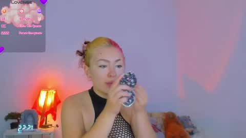 Snapshot of marieetaylor chatting on May 25, 2026, 7:31 pm Mariee online show from May 25, 2026, 7:31 pm