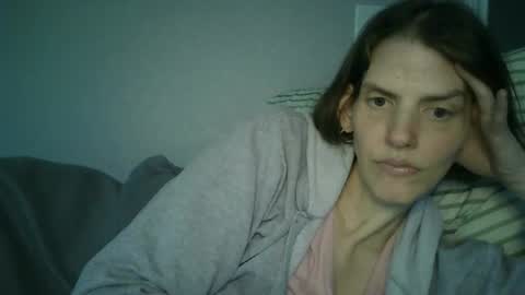 Mariejojo online show from April 18, 2026, 8:31 pm