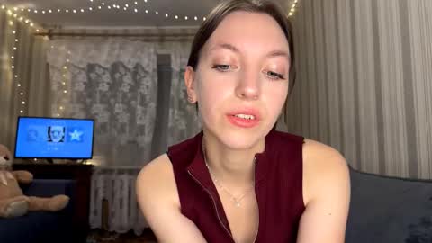 Snapshot of marielamilewski chatting on November 22, 2025, 5:34 pm Marie online show from November 22, 2025, 5:34 pm