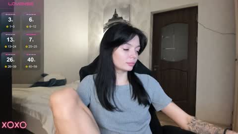 Maria  online show from December 18, 2024, 3:55 pm