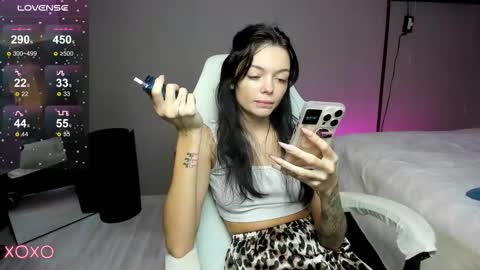 Maria  online show from September 30, 2025, 12:54 pm