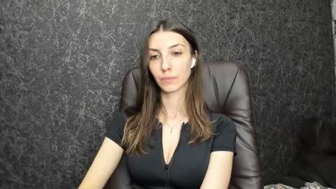 marielleanker online show from November 20, 2025, 2:39 pm