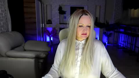 mariemlui online show from May 28, 2026, 3:53 pm