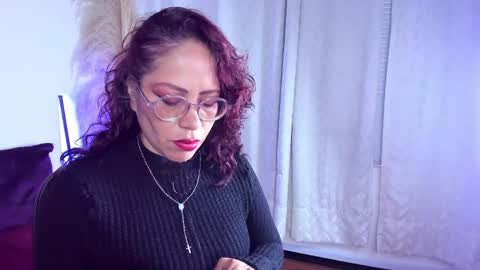 mariia_paulaa online show from April 21, 2026, 4:08 am