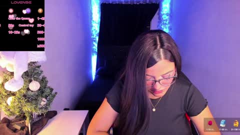 Mariana Hasper online show from January 13, 2025, 11:17 pm