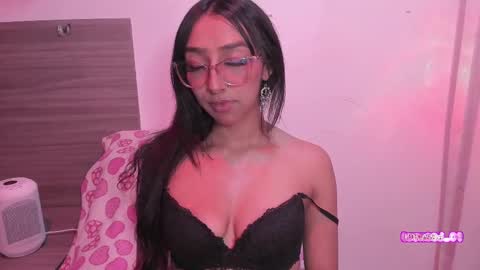 Snapshot of marijaneh chatting on February 25, 2025, 6:36 am Luna Dulk online show from February 25, 2025, 6:36 am