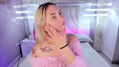 Snapshot of mariluu_ chatting on June 12, 2026, 12:48 pm Mariluu online show from June 12, 2026, 12:48 pm