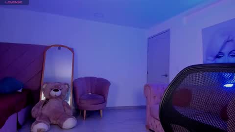 Snapshot of marily_daniela_ chatting on October 2, 2025, 2:18 am Marily Daniela online show from October 2, 2025, 2:18 am