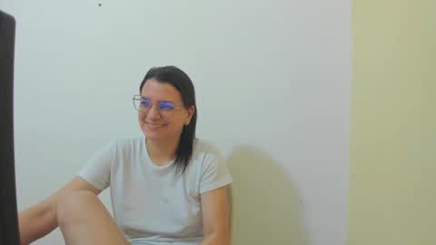 MARILYN SEXY online show from October 10, 2025, 1:10 pm