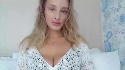 Snapshot of marilyndevilish chatting on October 24, 2025, 1:57 am MarilynDevilish online show from October 24, 2025, 1:57 am