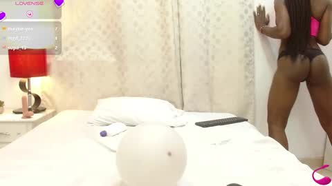 MarilynRios 12 online show from February 24, 2025, 10:47 pm