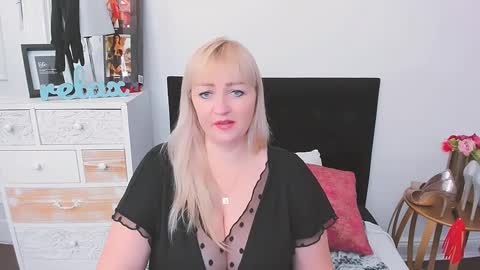 Marina online show from January 31, 2025, 2:17 pm