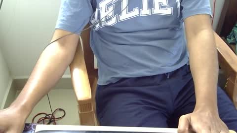 The SHY UncutBoy online show from January 1, 2025, 3:02 am